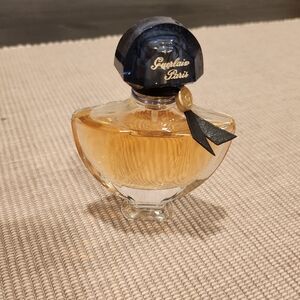 Shalimar perfume